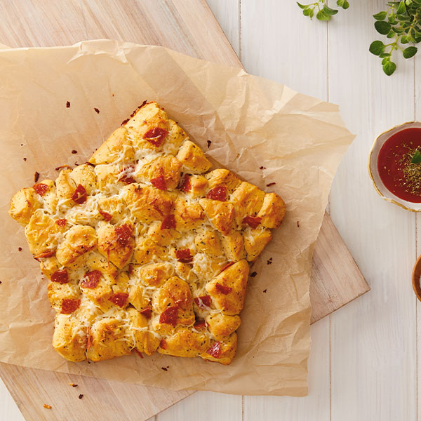 Pull-Apart Pizza Bread