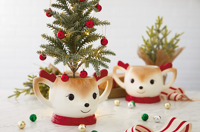 Mug Gift - 15 Easy DIY Ways to Add a Personal Touch to Christmas Gifts